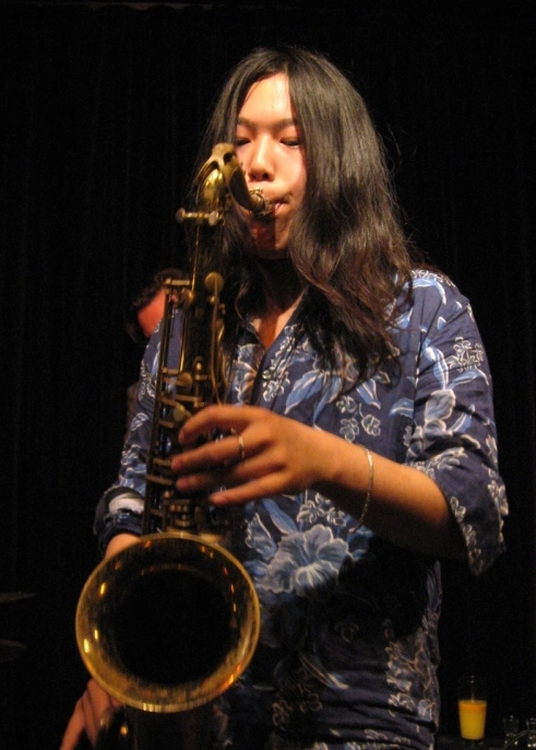 李高阳