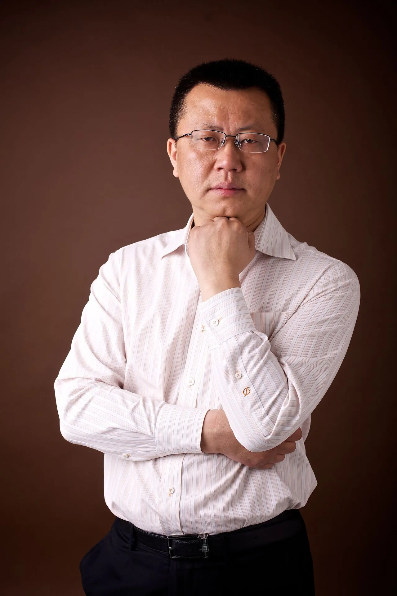 王炜
