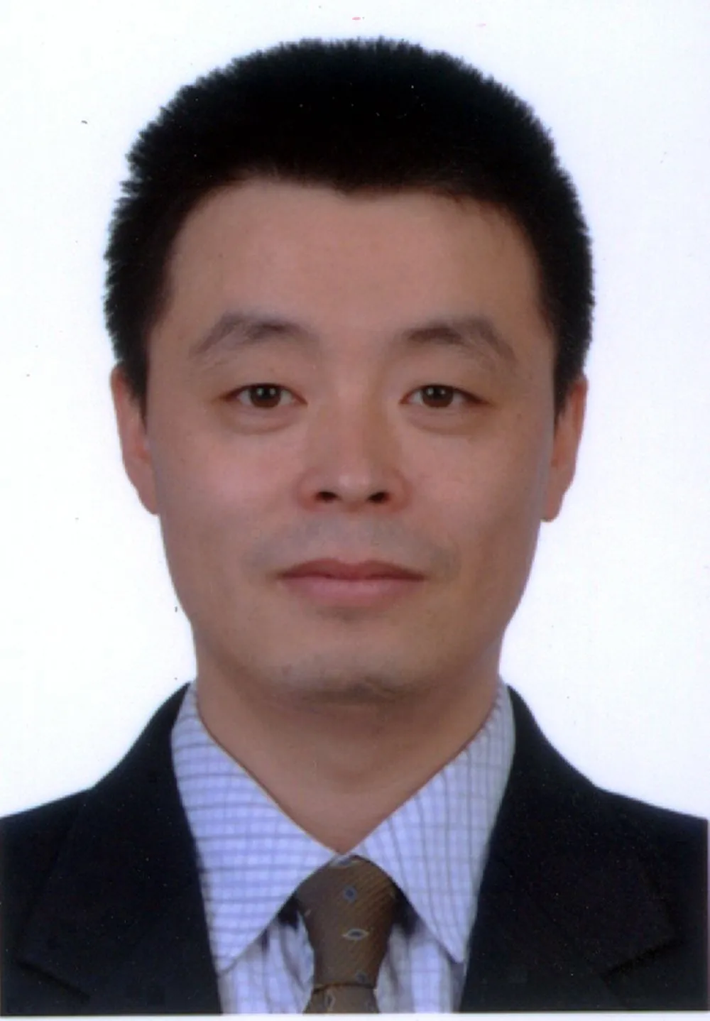 栾世方