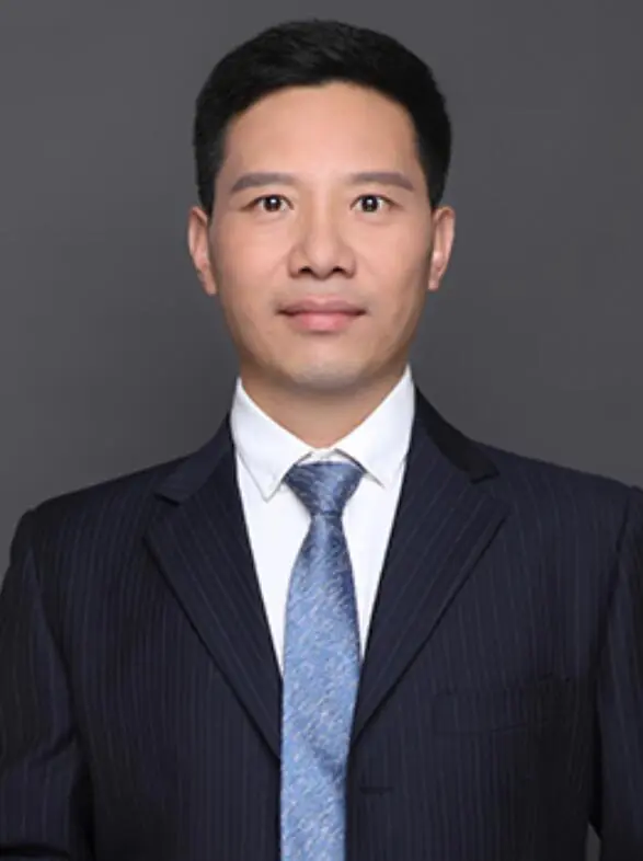 龙世兵