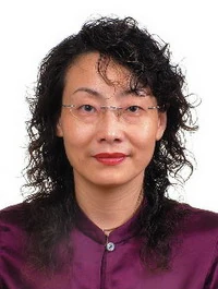 巩纯秀