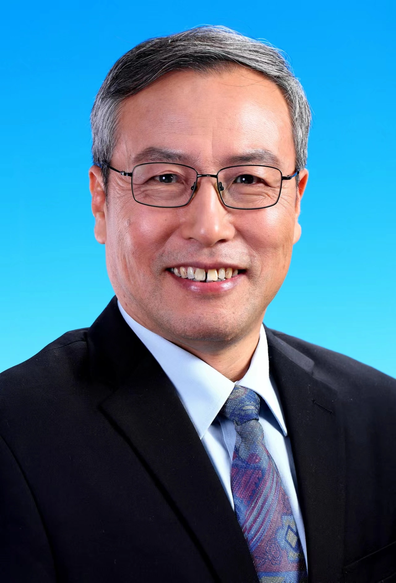 何学秋
