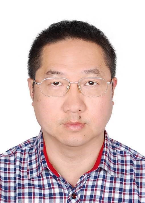 顾广新