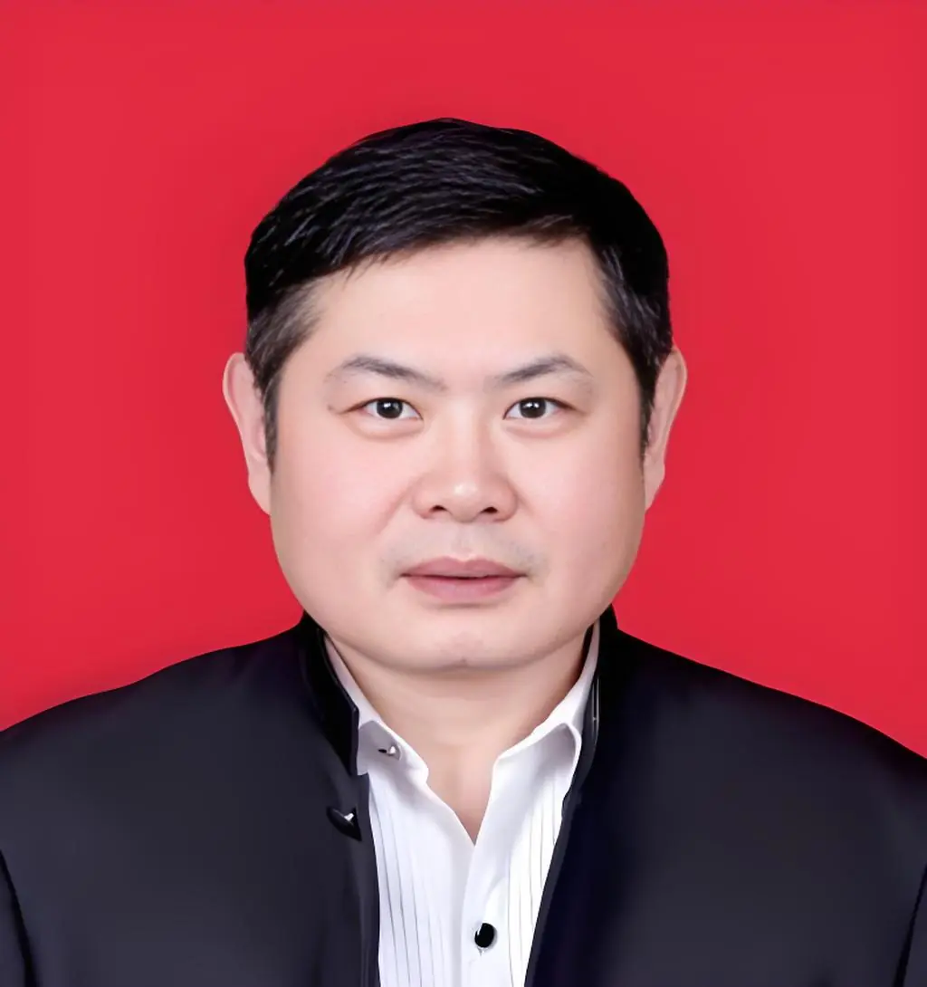 刘君昂
