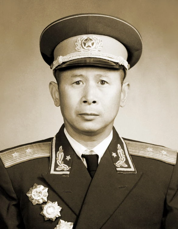 陈康