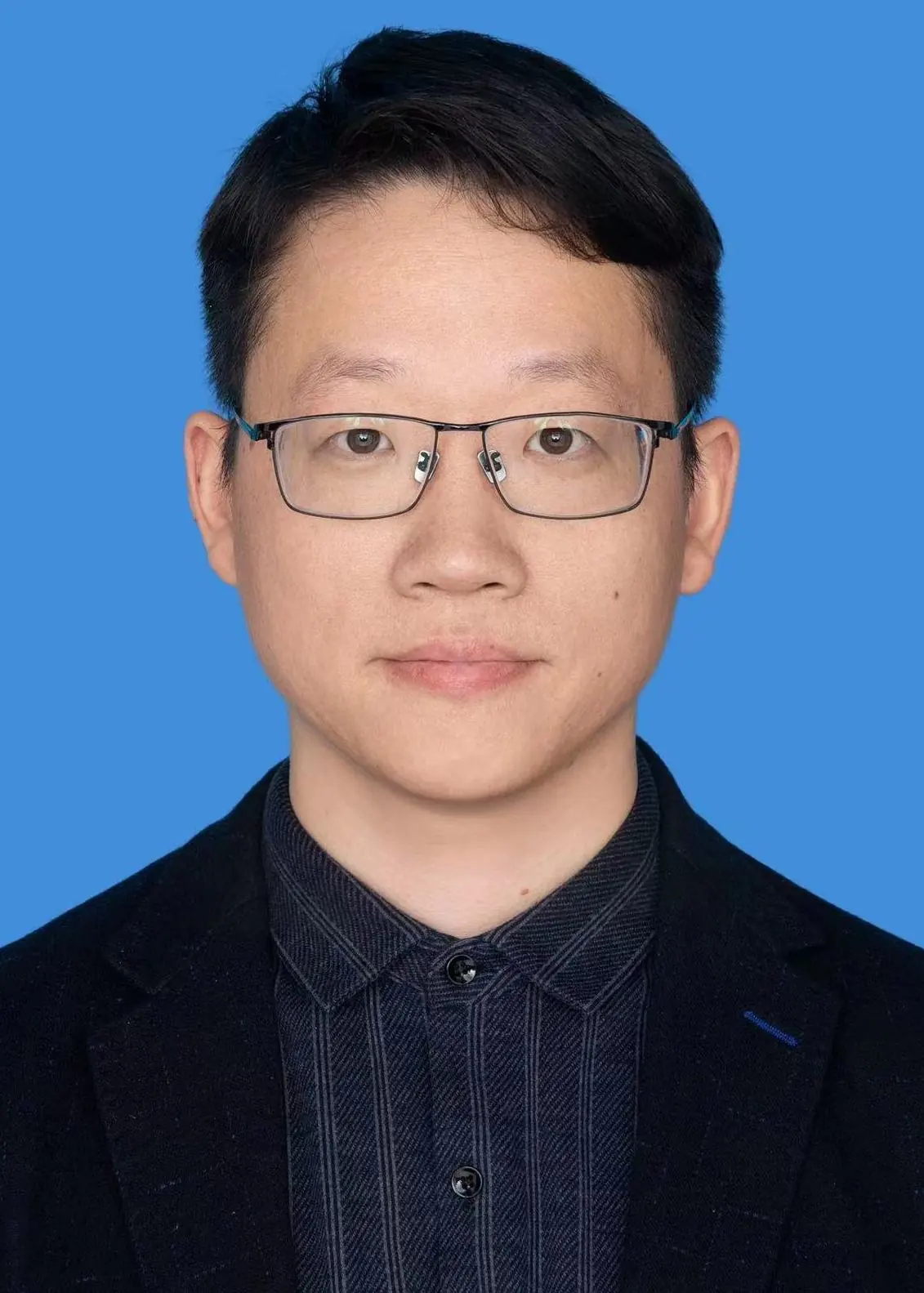 雍睿
