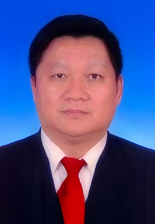 李永铭