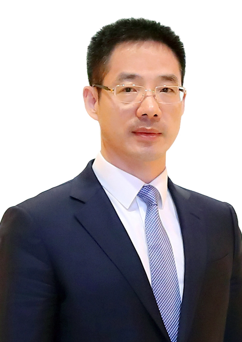 王新东