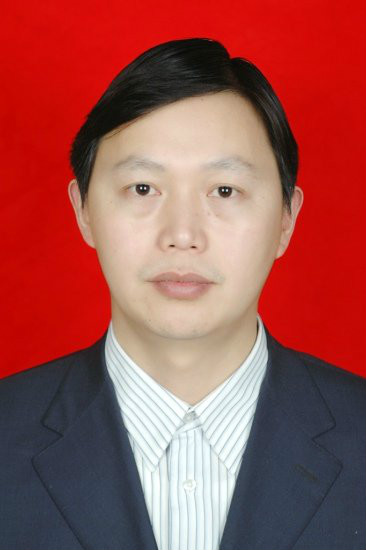 张开富