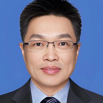 岑晏青