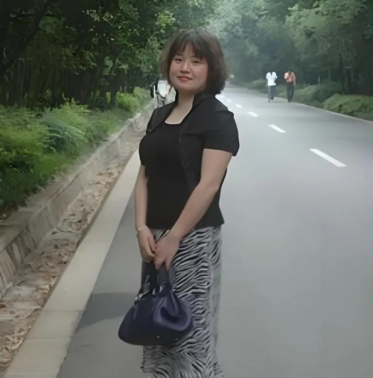 董敏