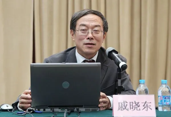 戚晓东