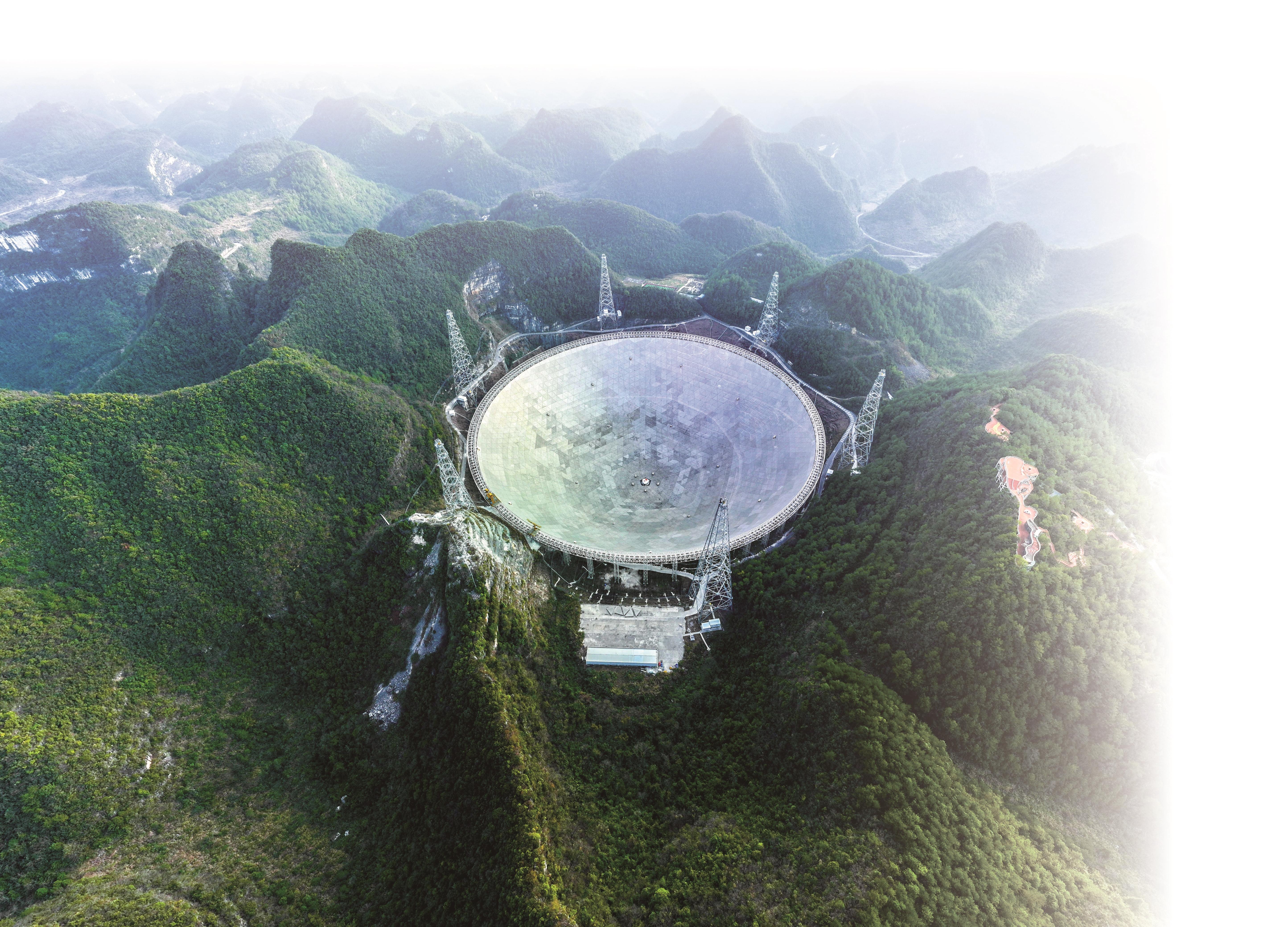 十载望星河，中国天眼“听”到宇宙回响